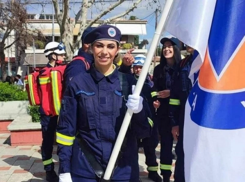 Το κοριτσάκι βγήκε μελανιασμένο
