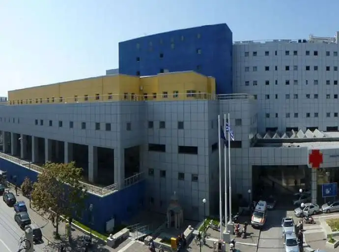 Πολυτραυματίας στο Νοσοκομείο έπειτα από πτώση από 2ο όροφο πολυκατοικίας στη Ν.Ιωνία!!!