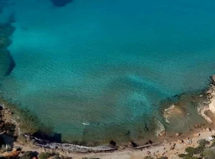 Οι 3 δημοφιλείς προορισμοί στην Ελλάδα που φλερτάρουν με οικονομικό μαρασμό