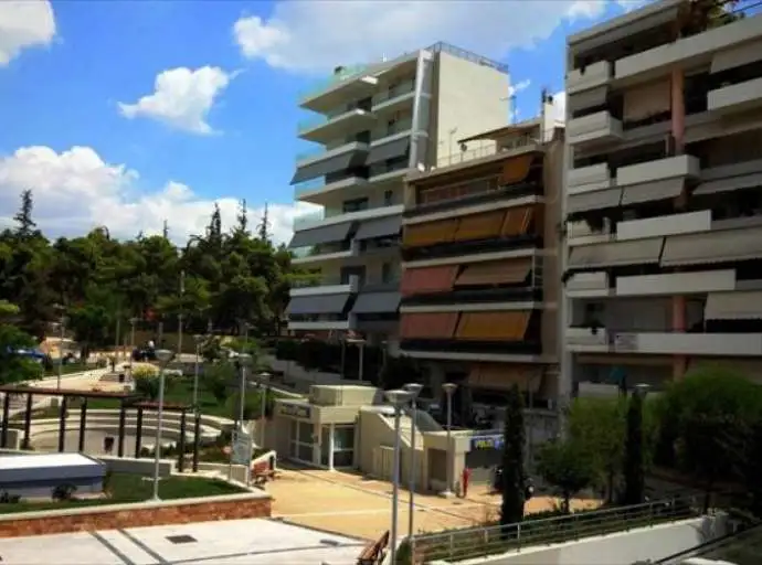 "Μαύρα ενοίκια" και αδήλωτα τετραγωνικά ο επόμενος στόχος της ΑΑΔΕ | Νέα βάση δεδομένων για ιδιοκτήτες - ενοικιαστές 