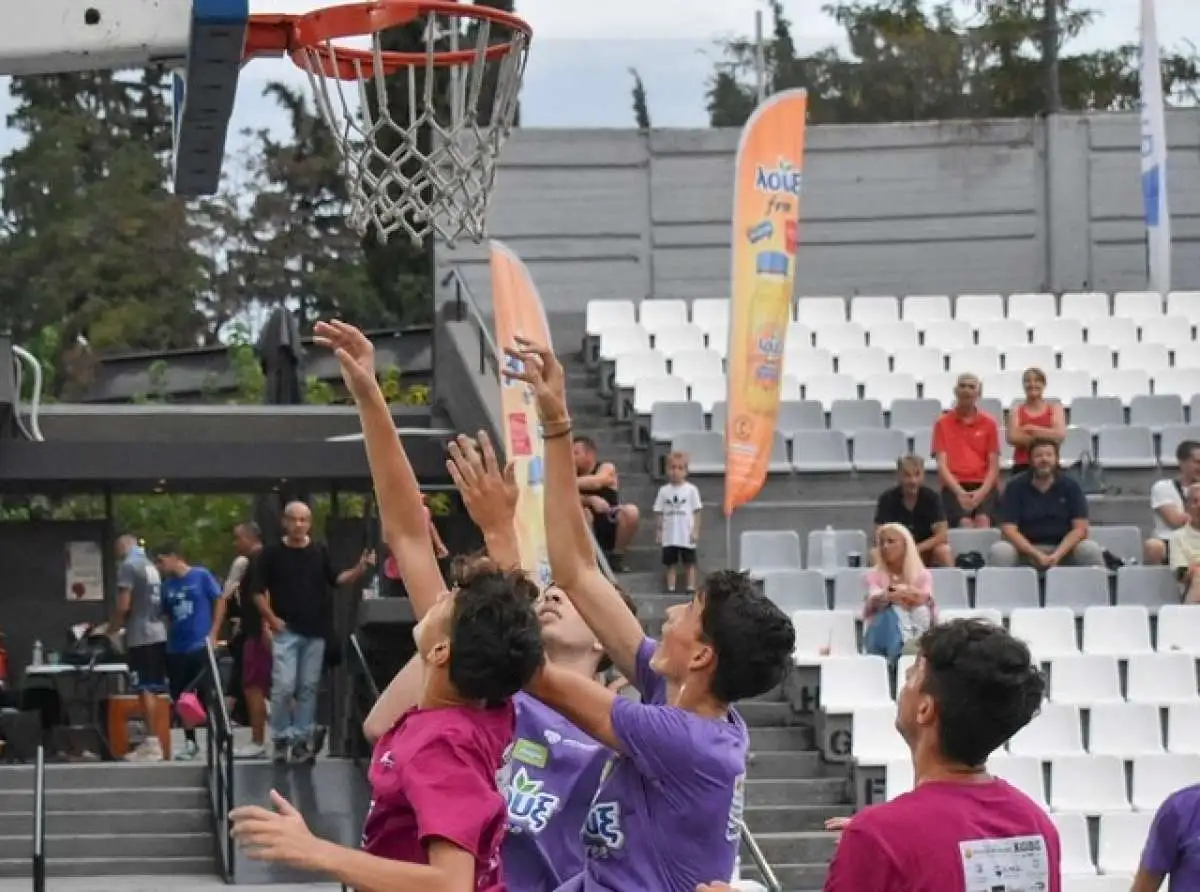 Aυλαία απόψε στο εντυπωσιακό LOUX GNC 3on3 by ΚΗΠΟΘΕΑΤΡΟ - Eυχαριστίες για Delopoulos Trans &amp; Sport Travel (VIDEO &amp; ΦΩΤΟ) 