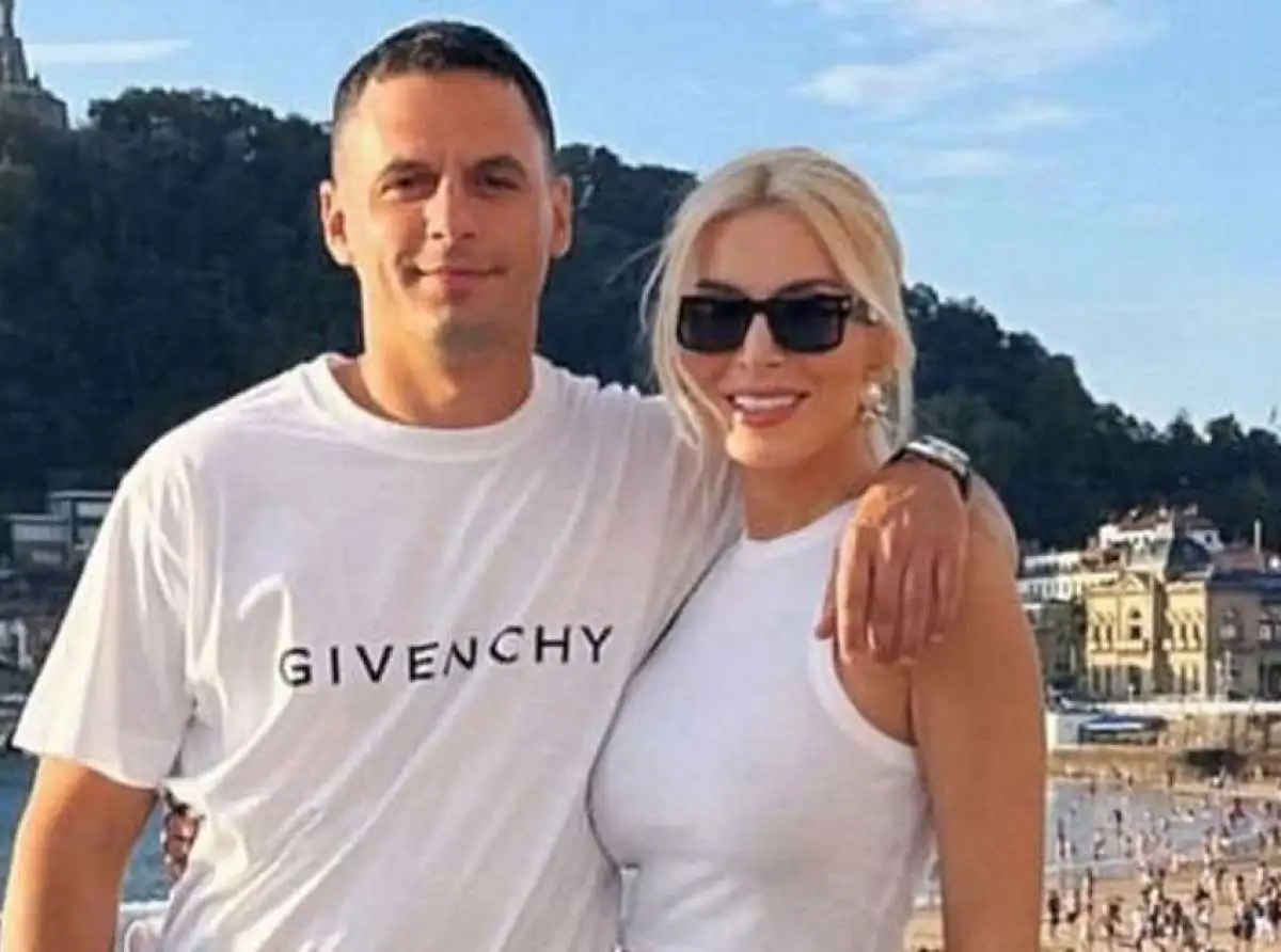 Ταξίδι στην Ισπανία για την Κατερίνα Καινούργιου και τον Παναγιώτη Κουτσουμπή