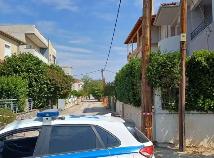 24ωρη επιχείρηση!!! Απομακρύνθηκε η οβίδα από τη Ν.Πολιτεία 
