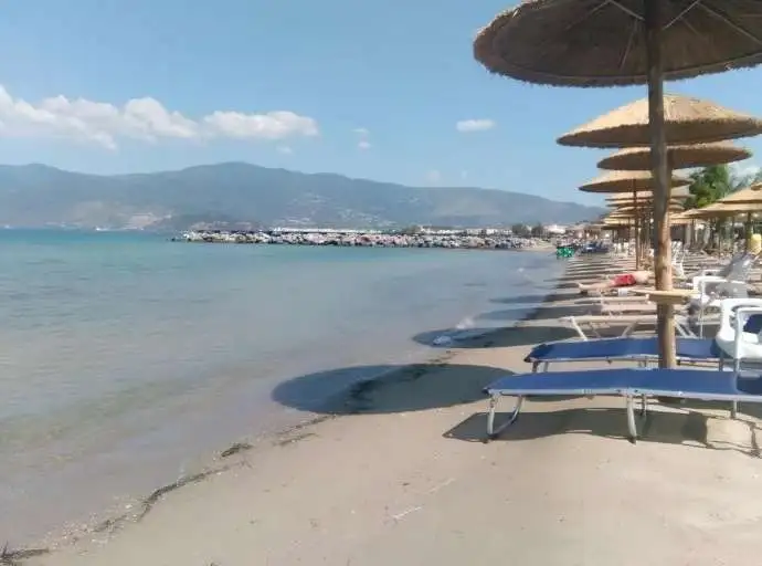 SOS | Αποφύγετε το κολύμπι" σ' αυτές τις παραλίες του Δήμου Βόλου