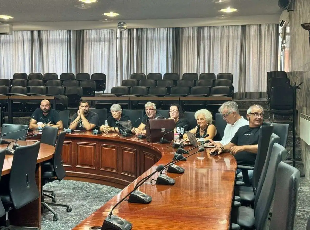 ΣΟΚ | Καταδικασμένη για τη Χαλκίδα και υπόδικη για τον Αλμυρό η πλειοδότης του Λούνα Παρκ στο Παζάρι της Λάρισας
