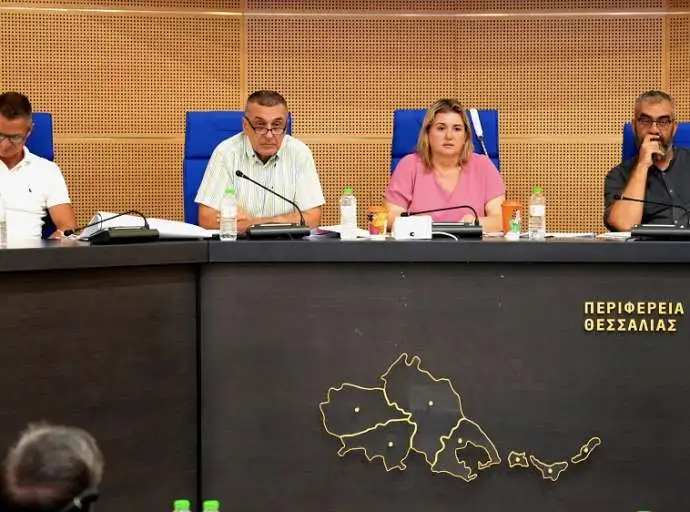 Μέτωπο Περιφέρειας - επαγγελματιών για οικονομική στήριξη των πληγέντων από την ρύπανση του Παγασητικού