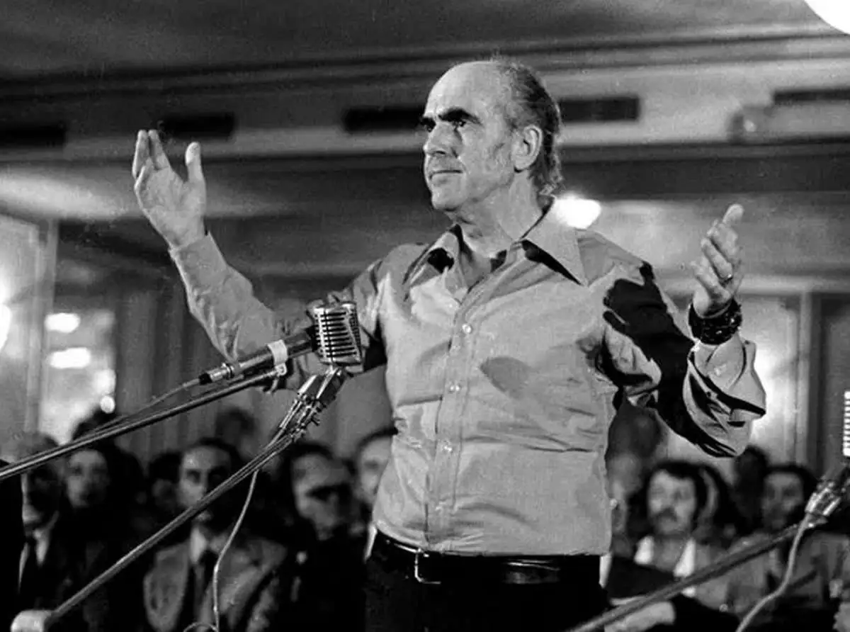 50 χρόνια ΠΑΣΟΚ: Πώς πήρε το όνομά του