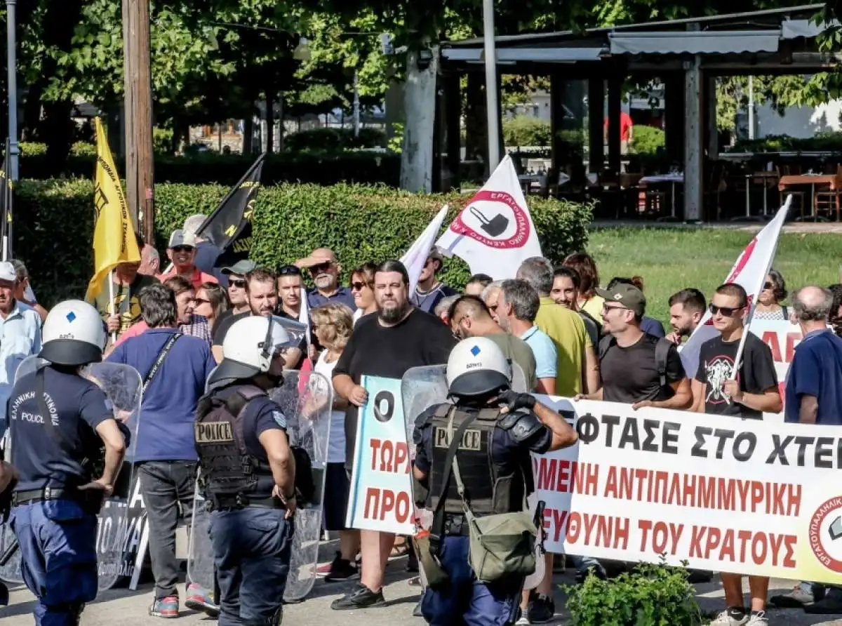 Αγρότες για επίσκεψη Μητσοτάκη στη Θεσσαλία: "Είπε ό,τι και μετά τον Ιανό το 2021 και δεν έχει γίνει τίποτα"