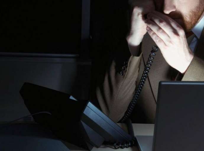 Περιφέρεια Θεσσαλίας προς προμηθευτές: Προσοχή, τηλεφωνικές απάτες