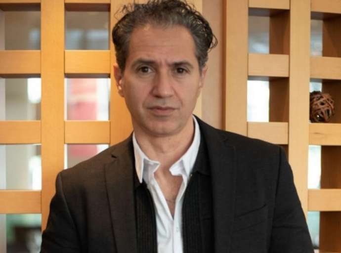 Σε άγρυπνο κώμα ο Δημήτρης Κόκοτας – Όσα αποκάλυψε η σύζυγός του