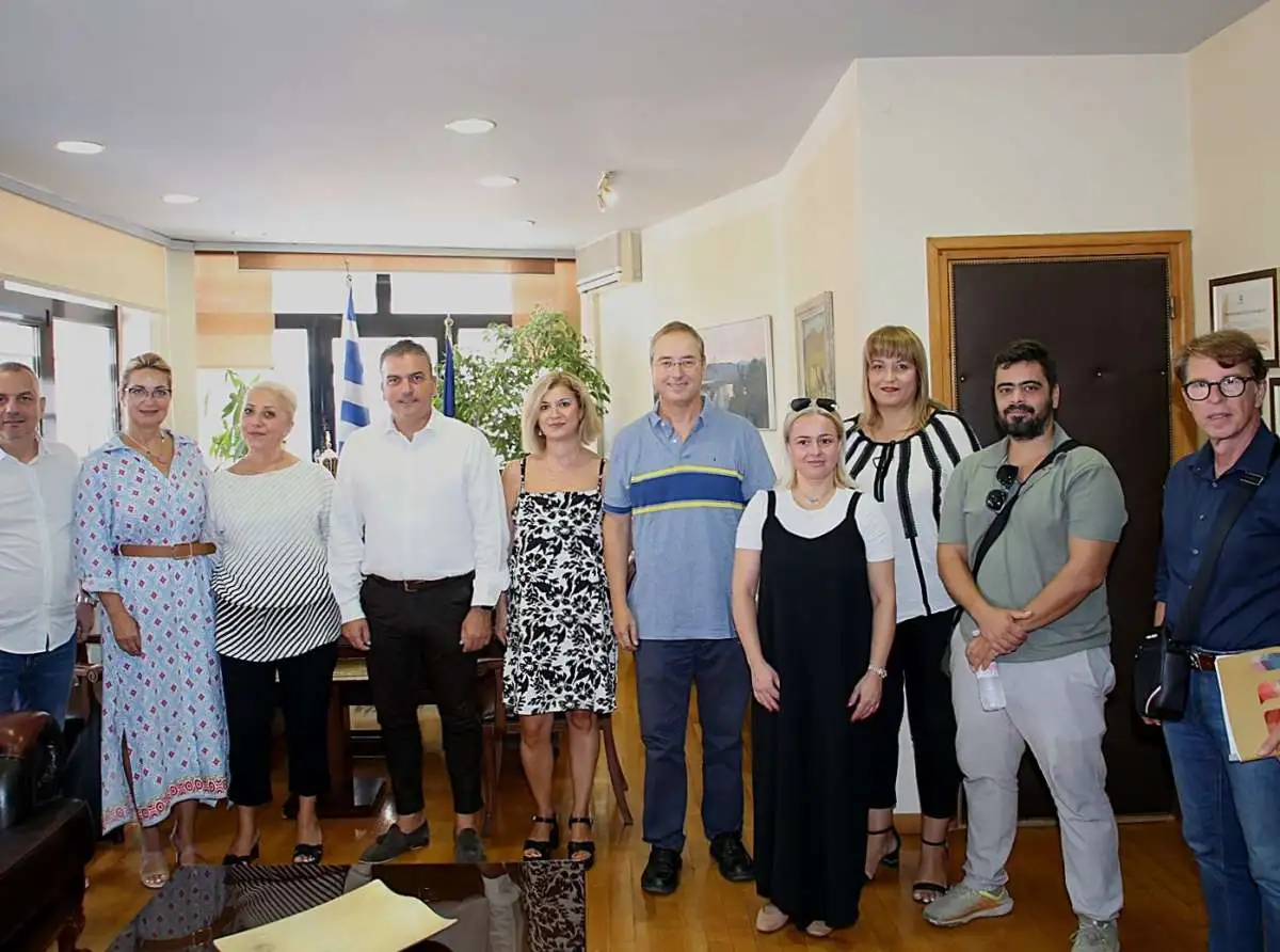 Παράταση στις αιτήσεις για το "Κοινωνικό Φροντιστήριο" του Δ.Λαρισαίων 