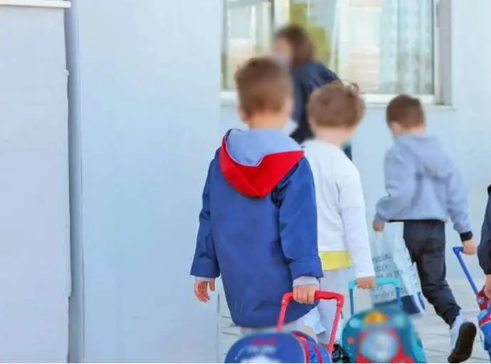 Συστάσεις από ΙΣΛ και Ένωση Παιδιάτρων για την επιστροφή των μαθητών στα σχολεία