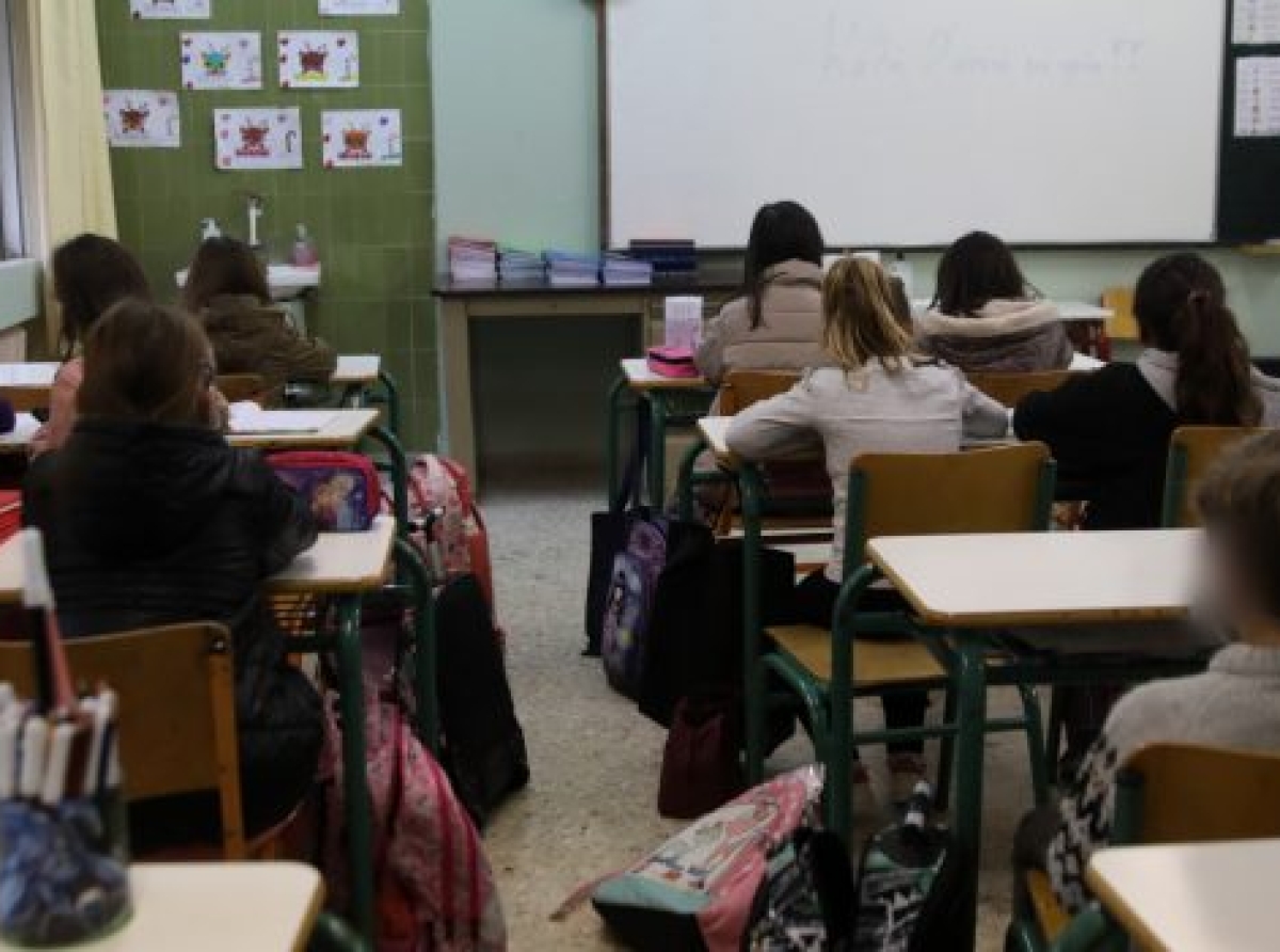 Πάτρα: Κινητό χρησιμοποίησαν δύο μαθητές μέσα στο σχολείο και πήραν αποβολή μίας ώρας
