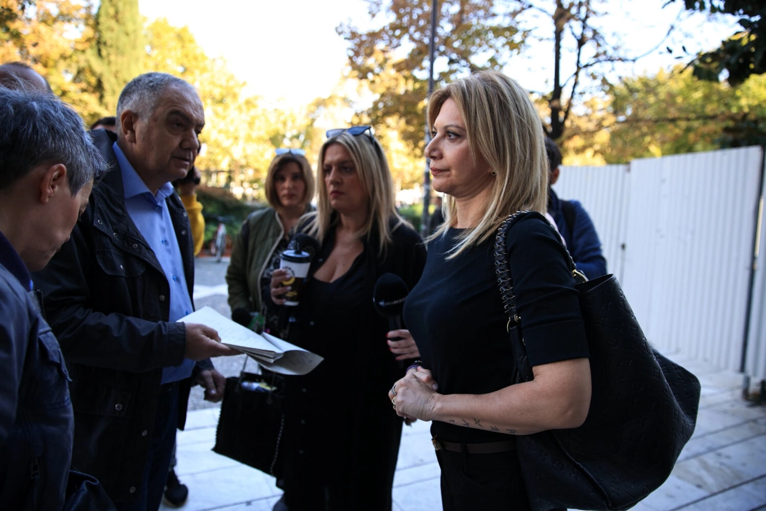 Στη Λάρισα η Καρυστιανού: Νέο υπόμνημα για την πορεία των ερευνών στον Εφέτη ανακριτή