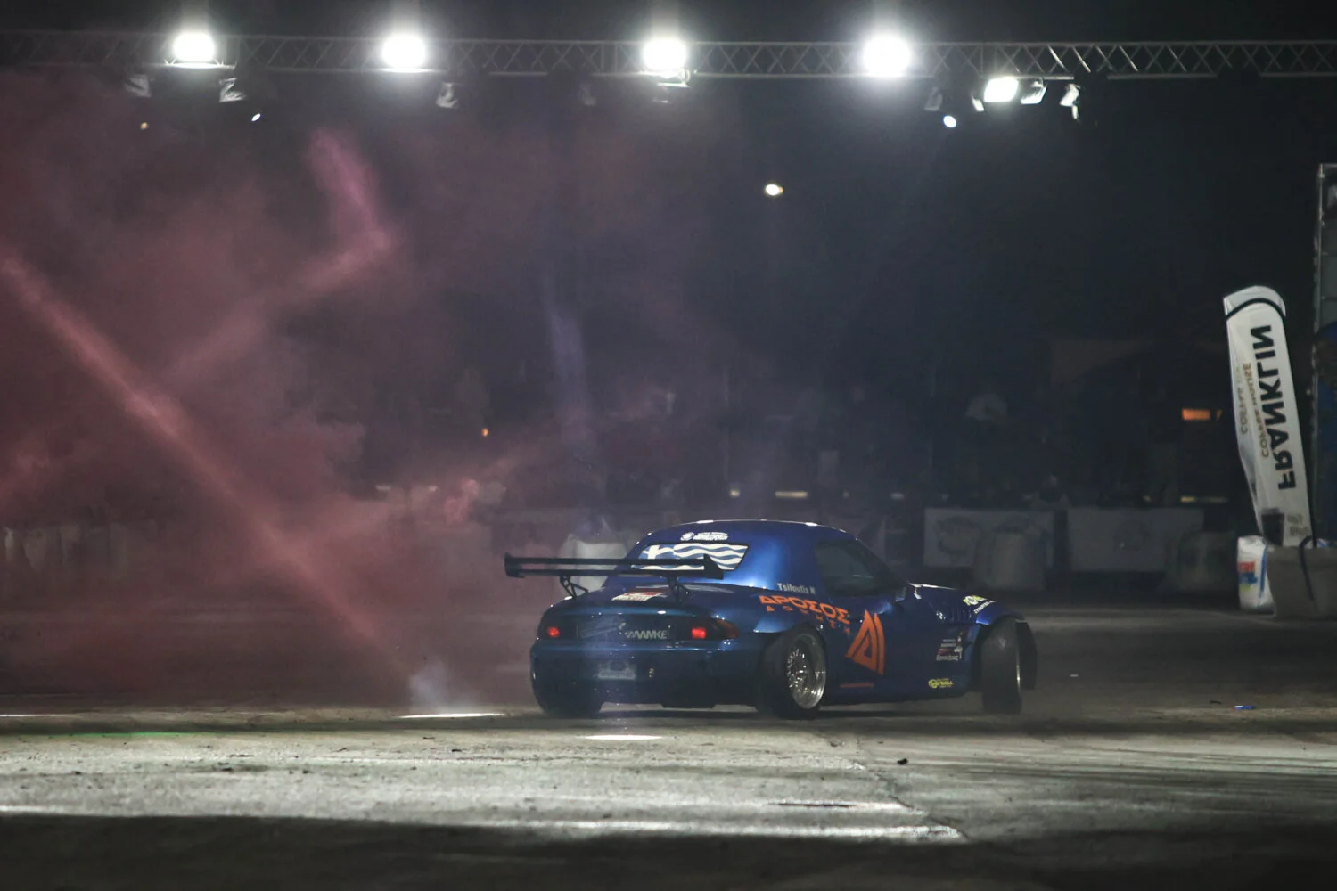 Ενθουσιάζει μικρούς και μεγάλους το 24o Motor Festival στη σκεπαστή της Νεάπολης (VIDEOS & ΦΩΤΟ)