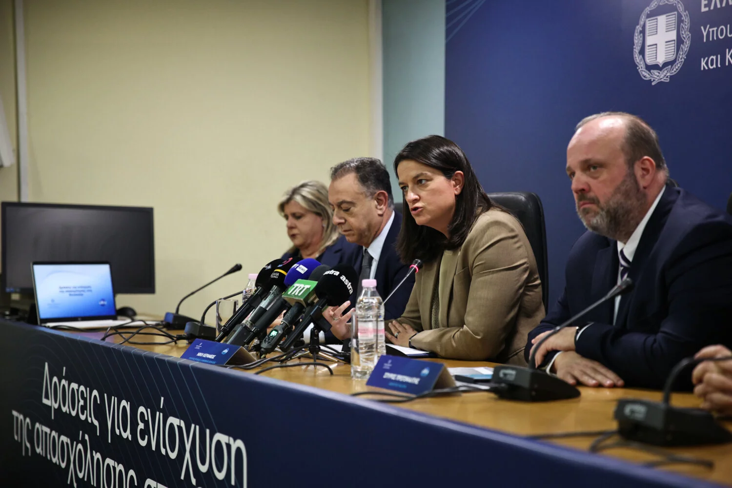 Κεραμέως από Λάρισα: Τρεις ειδικές δέσμες μέτρων 109 εκατ. ευρώ για τη Θεσσαλία