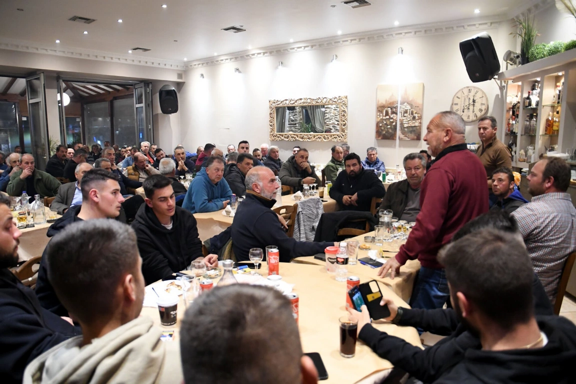 Τελεσίγραφο από τους αγρότες της Αγιάς: Ραντεβού στα γραφεία... του Κέλλα!