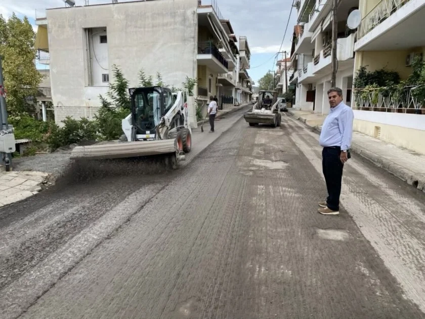 Στην τελική ευθεία μεγάλο έργο αποκατάστασης εσωτερικής οδοποιίας στα Φάρσαλα