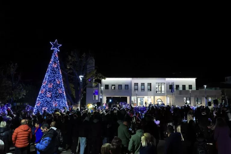 Ξεκινούν οι Χριστουγεννιάτικες εκδηλώσεις των Δήμων της Π.Ε. Λάρισας