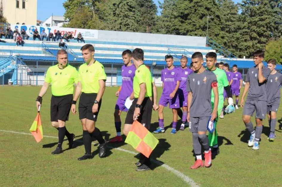 Μικτή ΕΠΣΛ Κ16 - Μικτή ΕΠΣΠ Κ16: Διαιτητές πιάστηκαν... αδιάβαστοι στους κανονισμούς!