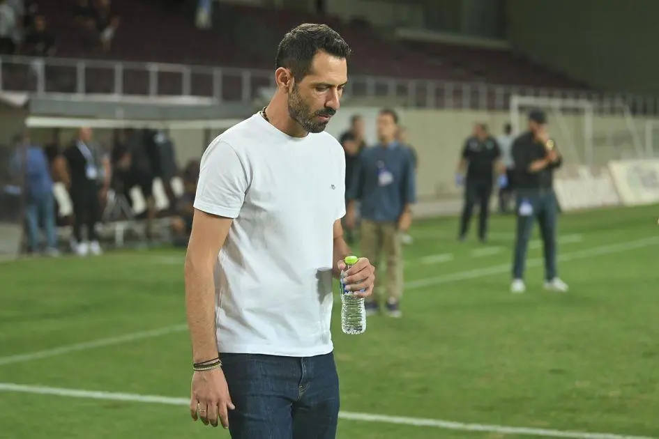Παρελθόν από την ΑΕΛ ο Πετράκης