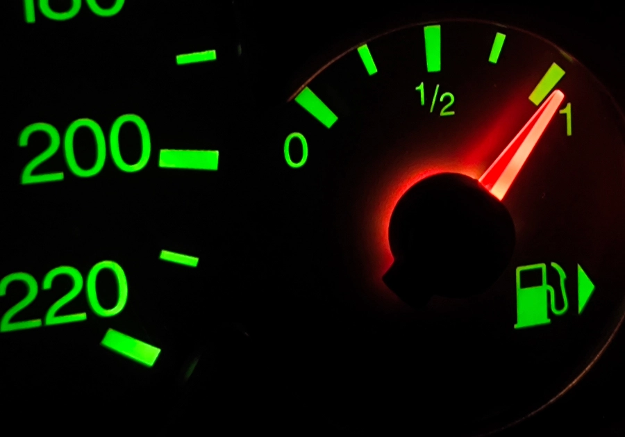 Καύσιμα: Οι διαρκείς αυξήσεις «σβήνουν» το fuel pass