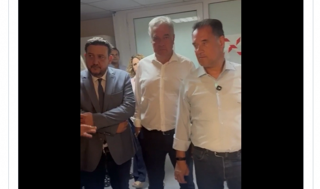 Επισκέψεις... έκπληξη Γεωργιάδη στα Νοσοκομεία της Λάρισας