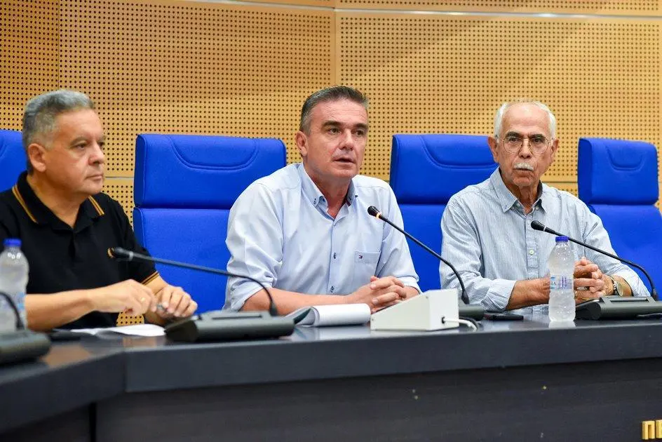 Ολοκληρώθηκε στην Περιφέρεια ημερίδα για την προσβολή της αμυγδαλιάς από τη φόμοψη (ΦΩΤΟ)