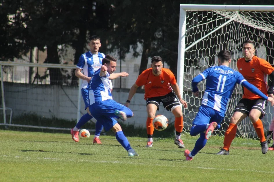 Απόλλων Λάρισας - Αστραπή Ν.Π. 3-0 (ΦΩΤΟΡΕΠΟΡΤΑΖ)