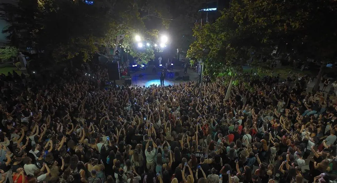 Ανοιχτή πρόσκληση συμμετοχής στο Φεστιβάλ Νεολαίας Λάρισας 