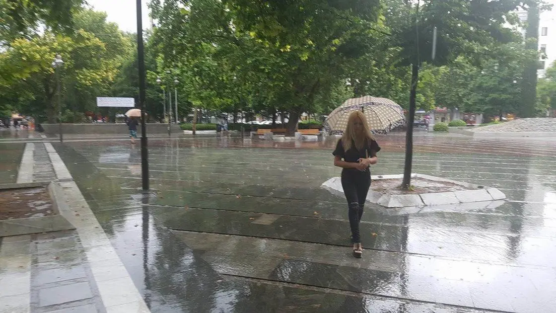 Τριήμερο με βροχές σε όλη τη χώρα (ΧΑΡΤΕΣ)