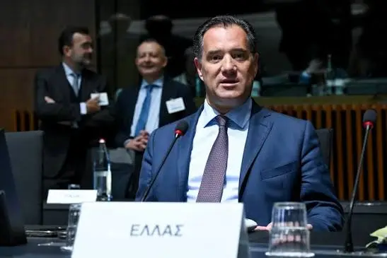 Ο Άδωνις Γεωργιάδης καταγγέλλει τουριστική επιχείρηση της Λάρισας!!!