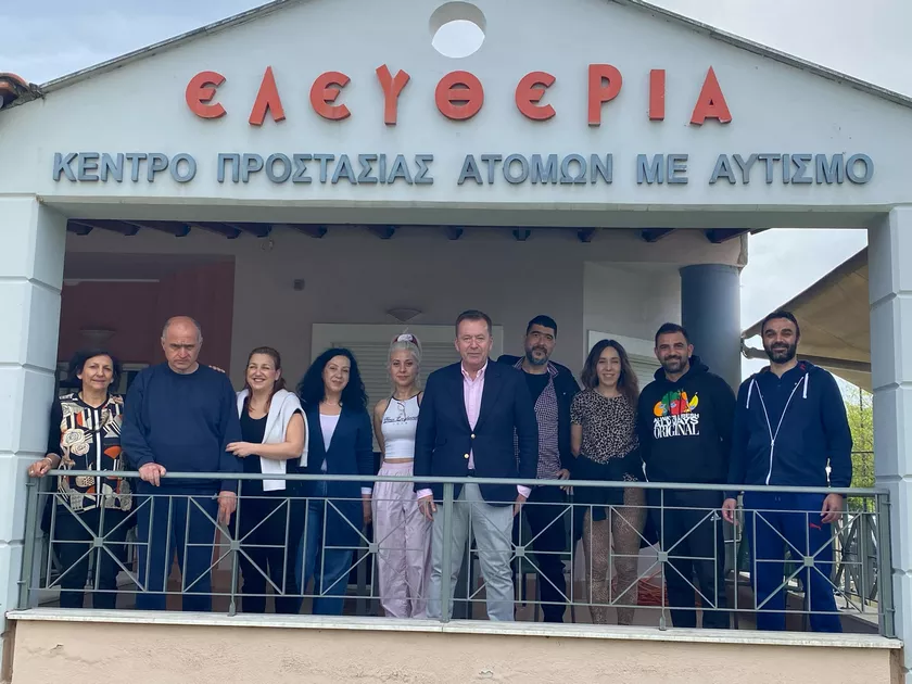 Αρωγός στην αξιέπαινη προσπάθεια του Συλλόγου Γονέων και Κηδεμόνων με Αυτισμό Λάρισας ο Βασίλης Κόκκαλης