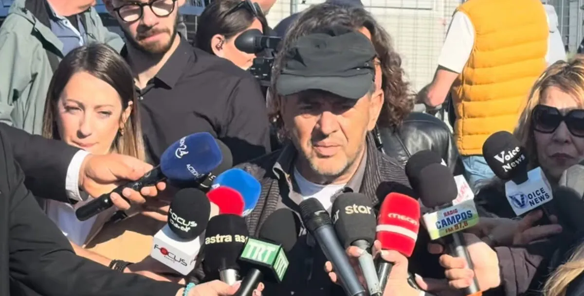 Ο πατέρας του Βάιου Βλάχου για τη συνέχεια στη δίκη των Τεμπών (VIDEO)