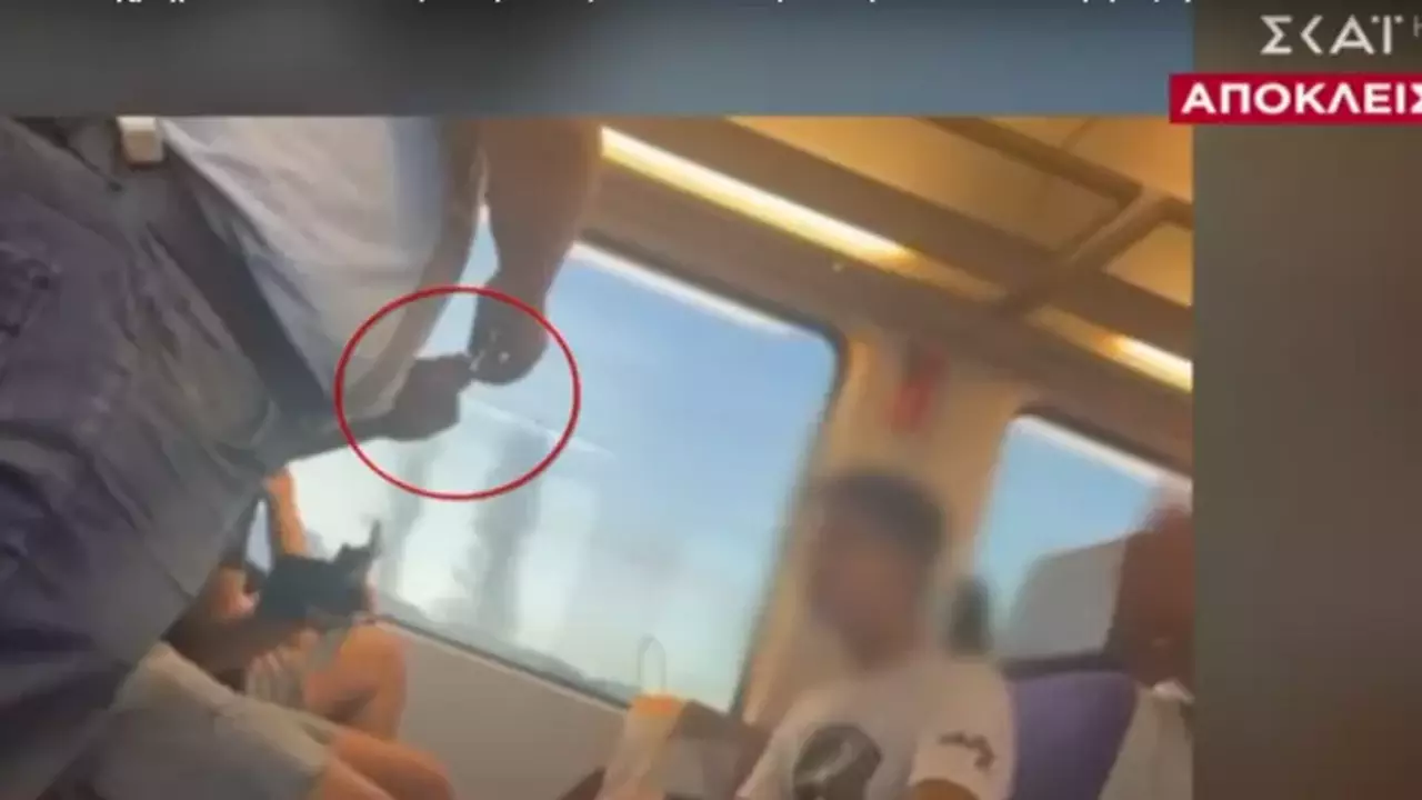 Hellenic Train: Ελεγκτής στον Προαστιακό «τσεπώνει» χρήματα από επιβάτες