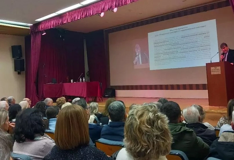 Πόλη που Μαθαίνει | Ανταποκρίθηκαν οι Λαρισαίοι στη διάλεξη για την Αθηναϊκή Δημοκρατία