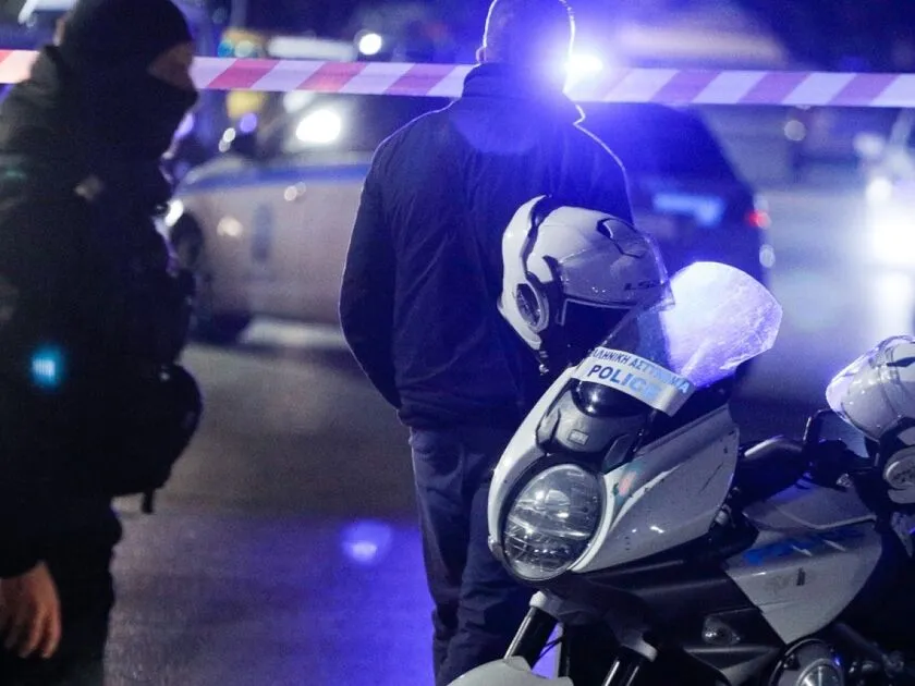 Λάρισα: Τέσσερις υποθέσεις για οπαδική βία με επιθέσεις και κλοπές υπό έρευνα από την ΕΛ.ΑΣ.