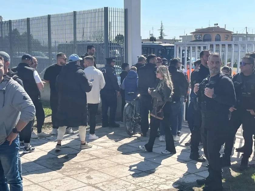 Μ' αυτό το κράτος χάνουμε όλοι (ΦΩΤΟ)