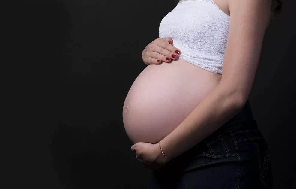 Περιστατικά με νεκρά βρέφη και ανάπηρες γυναίκες μετά από τοκετούς
