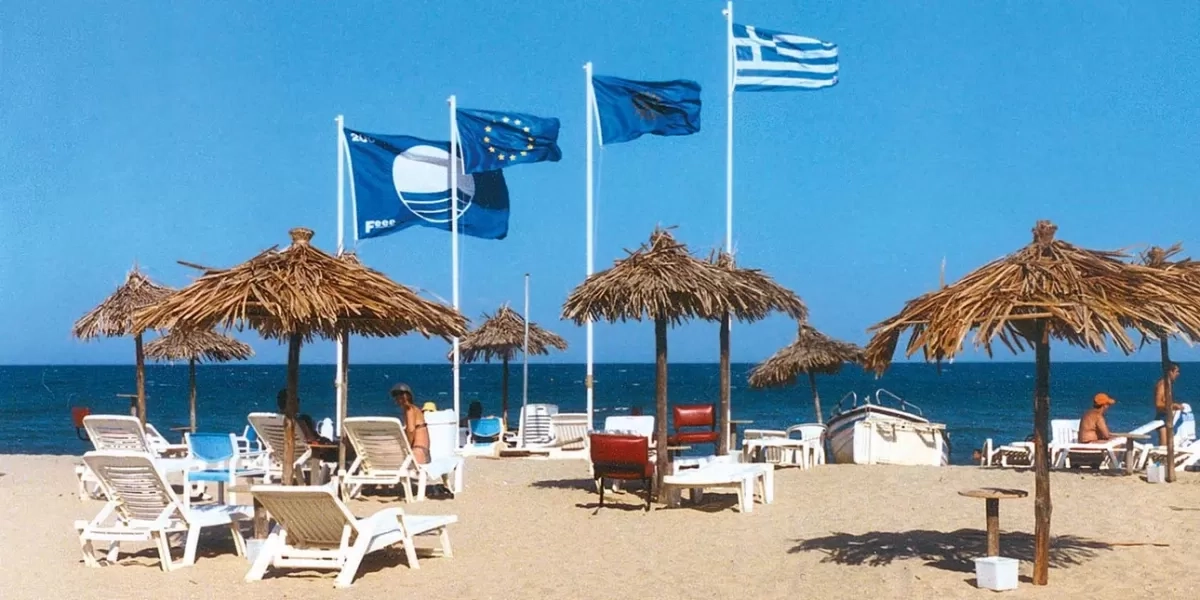 Γαλάζια Σημαία 2025: 2η η Ελλάδα παγκοσμίως με 657 βραβευμένα σημεία -Πρώτος νομός η Χαλκιδική με 93 σημαίες