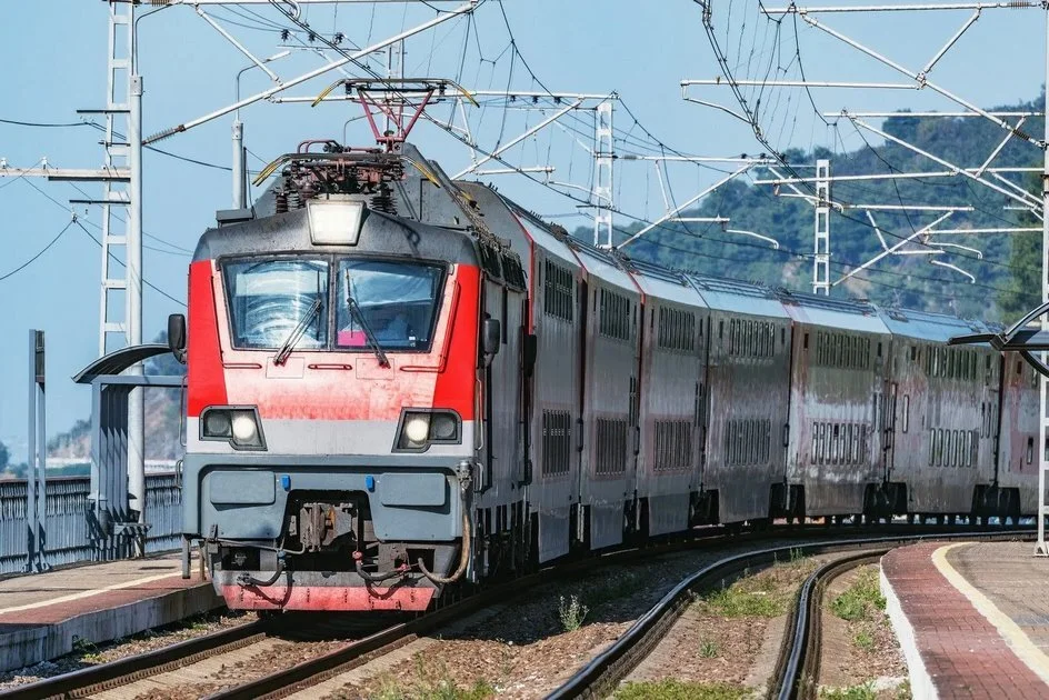Πότε παραδίδεται το έργο αποκατάστασης στο τμήμα Δομοκός–Λάρισα