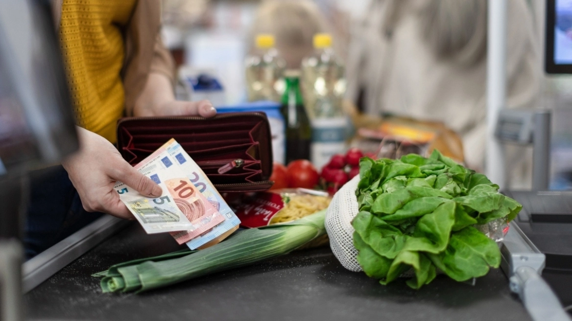 Πληθωρισμός 3,9% τον Μάρτιο – Εκρηκτικές ανατιμήσεις άνω του 20% σε βασικά αγαθά