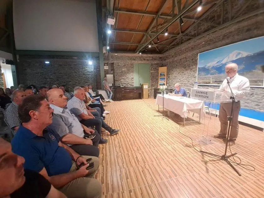 Μανώλης: Λιγότερα λόγια και περισσότερη δουλειά!