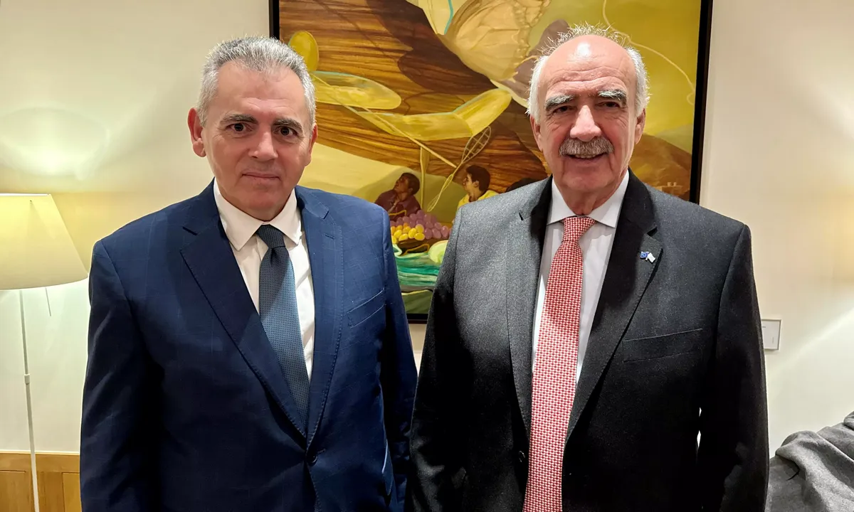 Χαρακόπουλος με Μεϊμαράκη: Η Ευρώπη να ακούσει την αγωνιώδη έκκληση των χριστιανών στο Χαλέπι