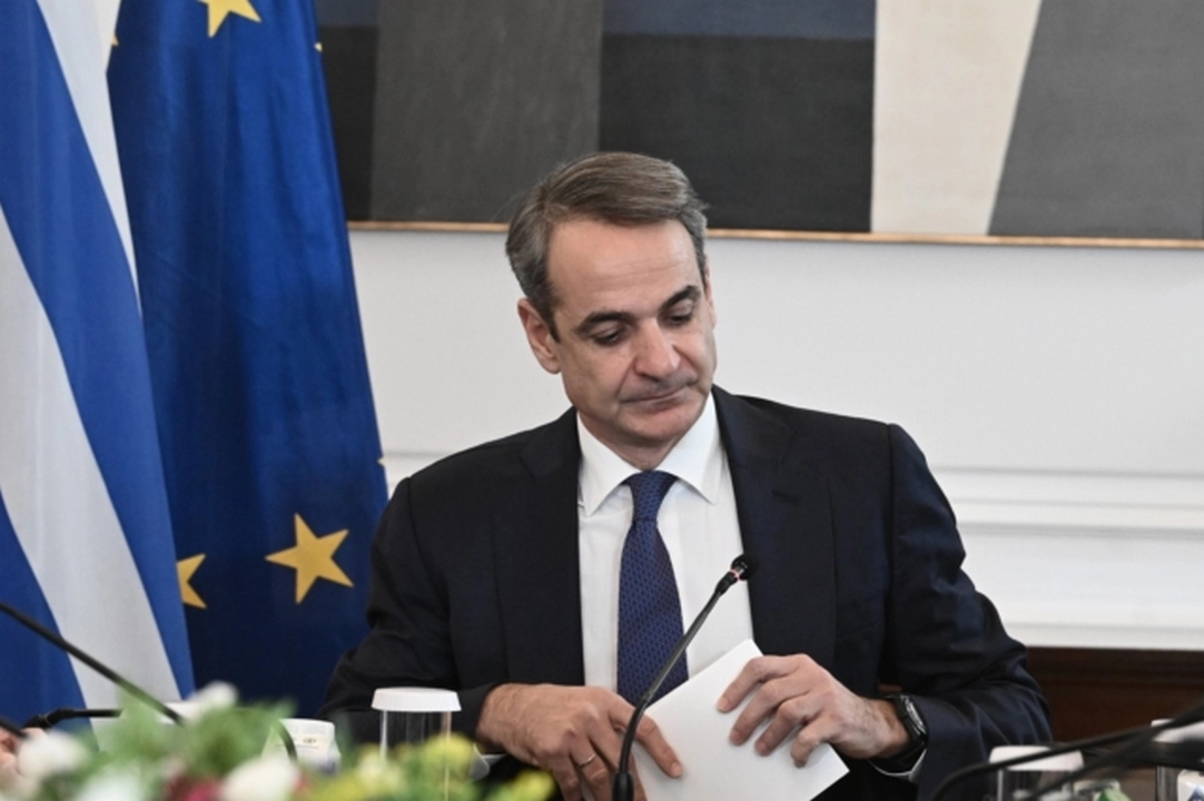 Η δημοσκοπική καθίζηση της ΝΔ φέρνει ακόμα έναν ανασχηματισμό στις αρχές του νέου έτους