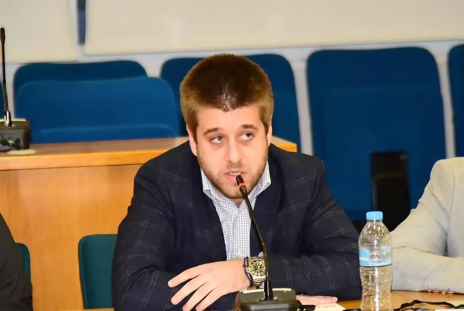 Στον Βαγγέλη Νασιόπουλο η προεδρία της ΟΝΝΕΔ Λάρισας
