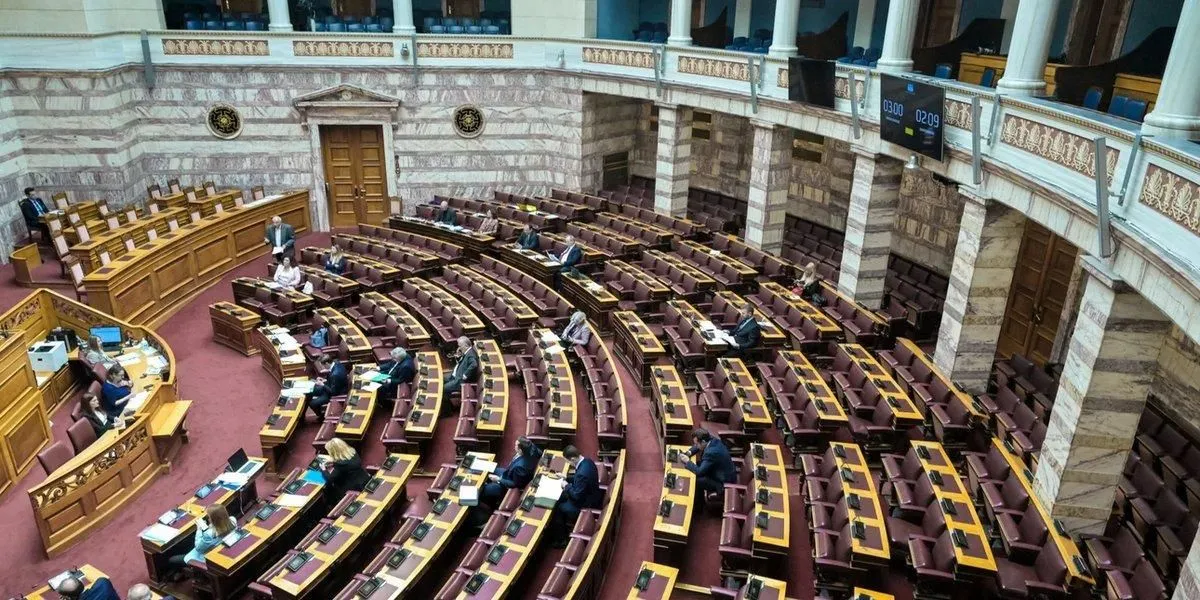 Βουλή: Κατατέθηκε ο Κώδικας Τοπικής Αυτοδιοίκησης – Αυτές είναι οι δέκα πιο σημαντικές αλλαγές