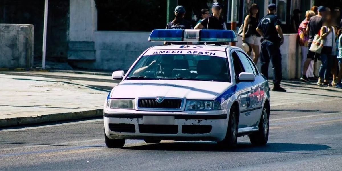Λήστεψαν 52χρονο υπό την απειλή μαχαιριού -Τον ξυλοκόπησαν και τον έβαλαν να... χορέψει