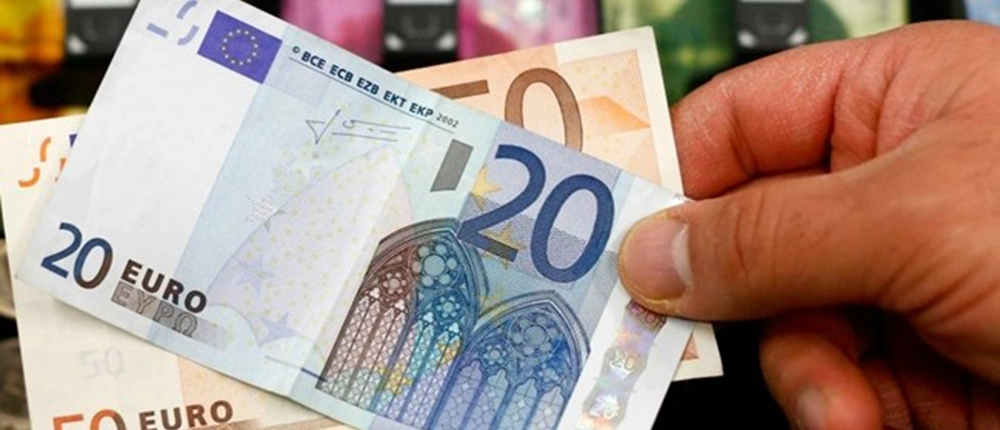 "Χειροπέδες" σε ανήλικους Λαρισαίους για διακίνηση πλαστών χαρτονομισμάτων  
