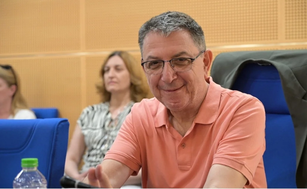 Ράπτης: Υπάρχει πρόβλημα νομιμότητας με το σκι-λιφτ στον Κίσσαβο που κοστίζει 1000€ τα... τριάντα εκατοστά; (VIDEO)
